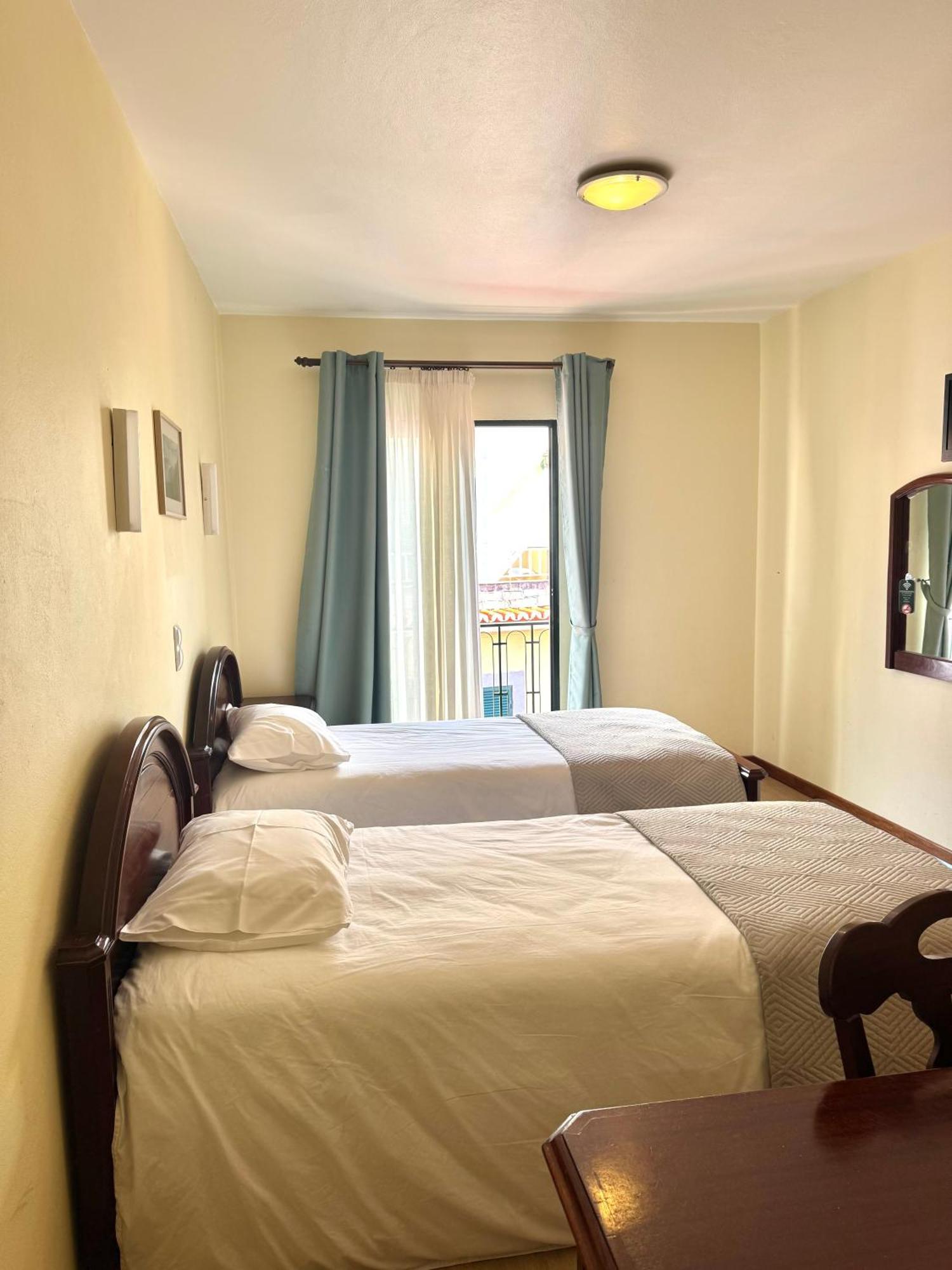 Residencial Santo Antonio Hotel Santa Cruz  Bagian luar foto